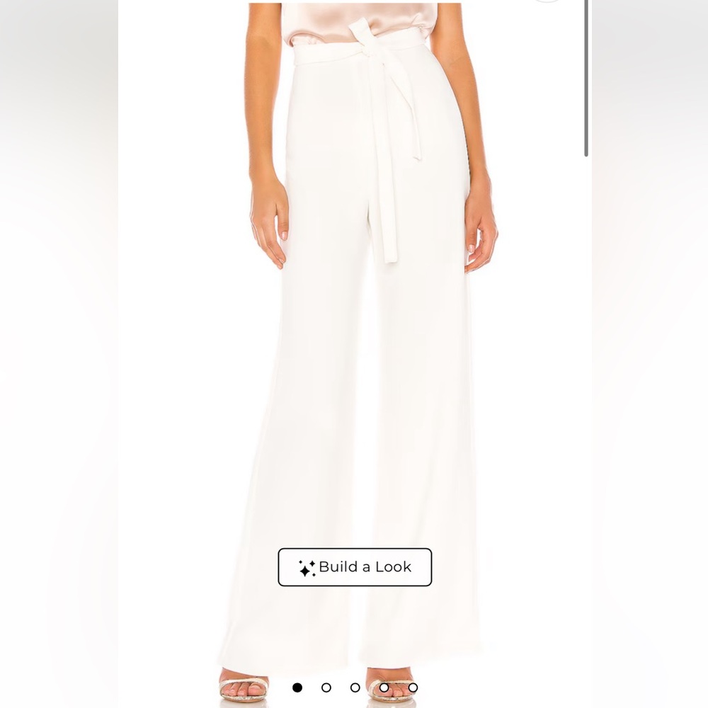 Amanda Uprichard Ariya Pant